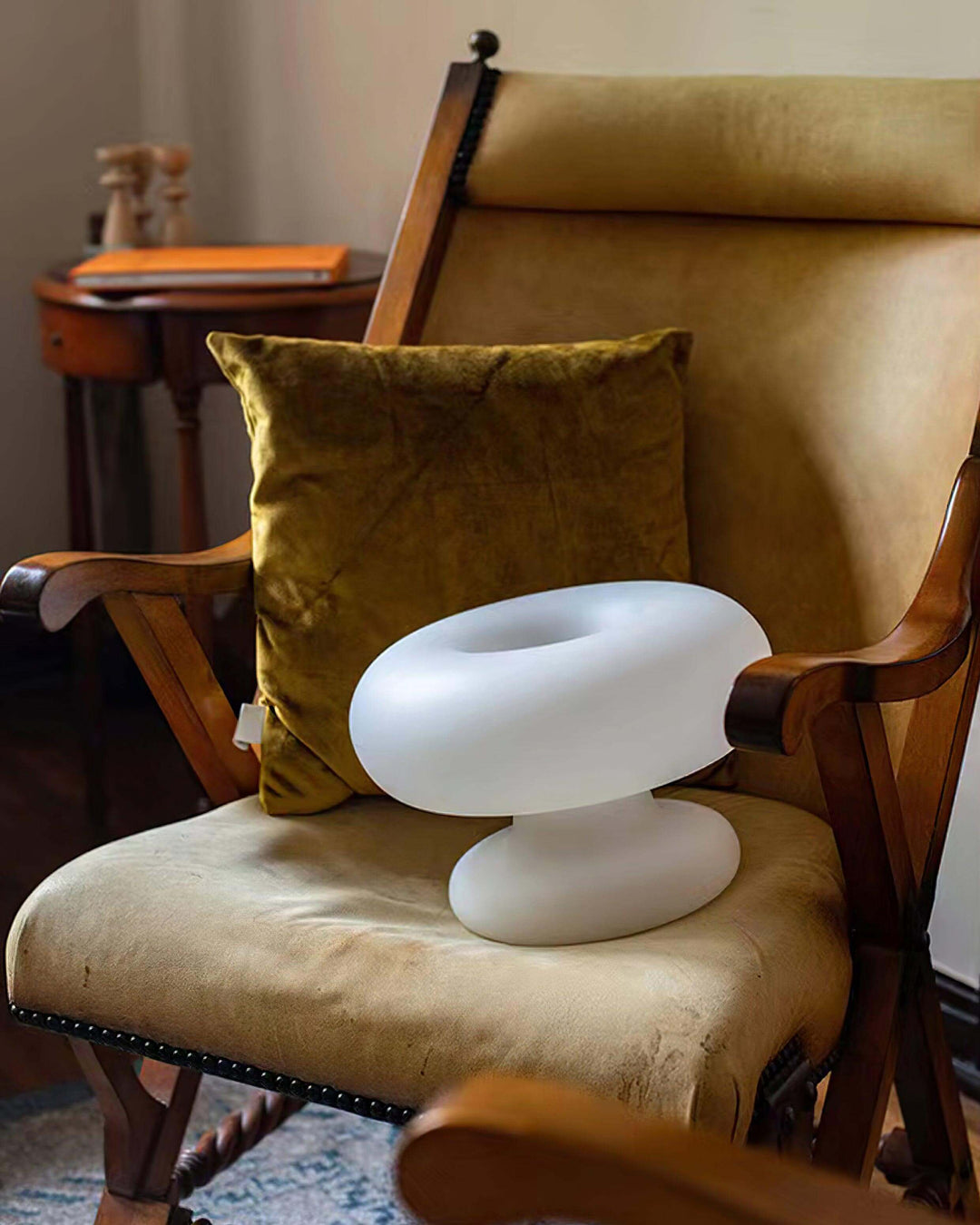 Modern Round Table Lamp with Metal Accent