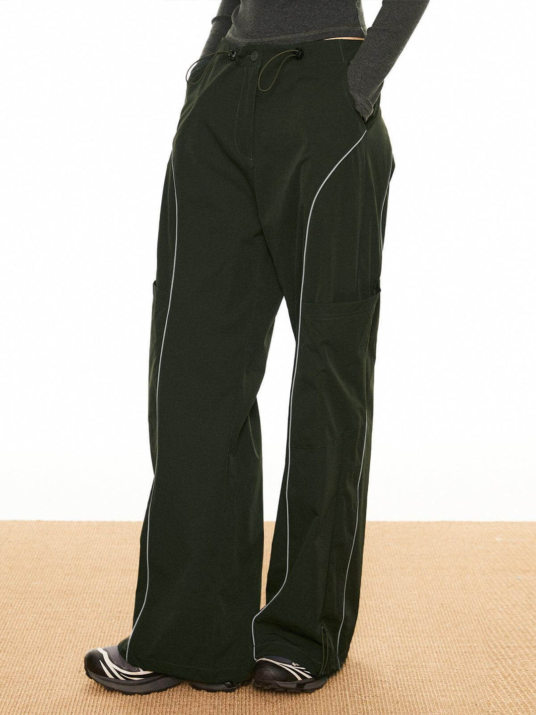 Women's Contrast Piping Drawstring Trousers