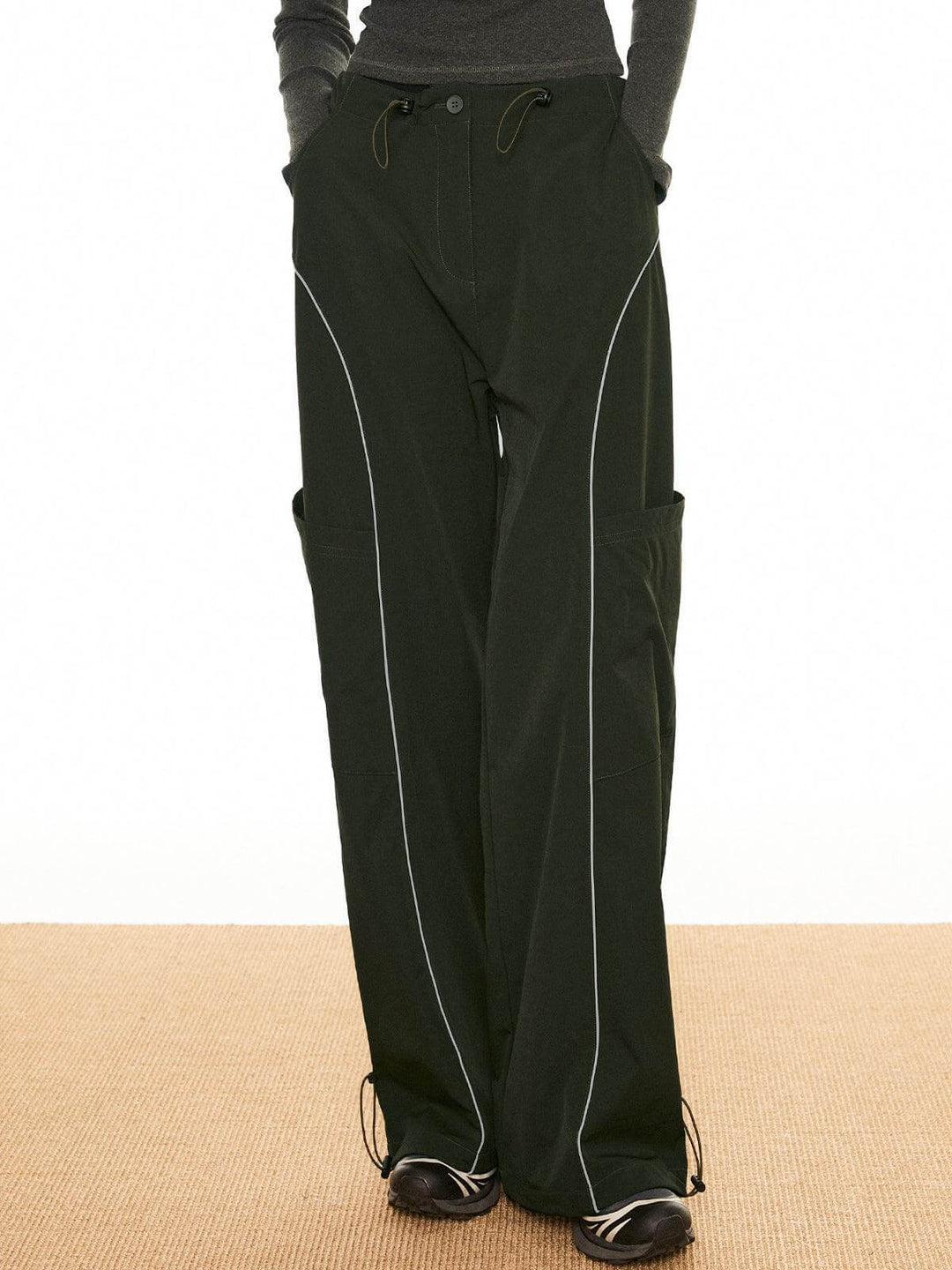 Women's Contrast Piping Drawstring Trousers