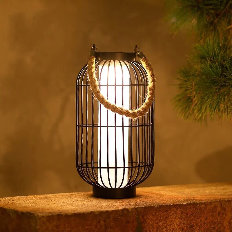 Solar LED Outdoor Lamp
