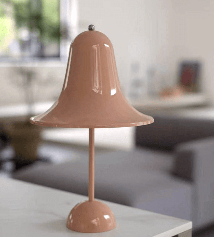Cordless Table Lamp with Classic Cap Design