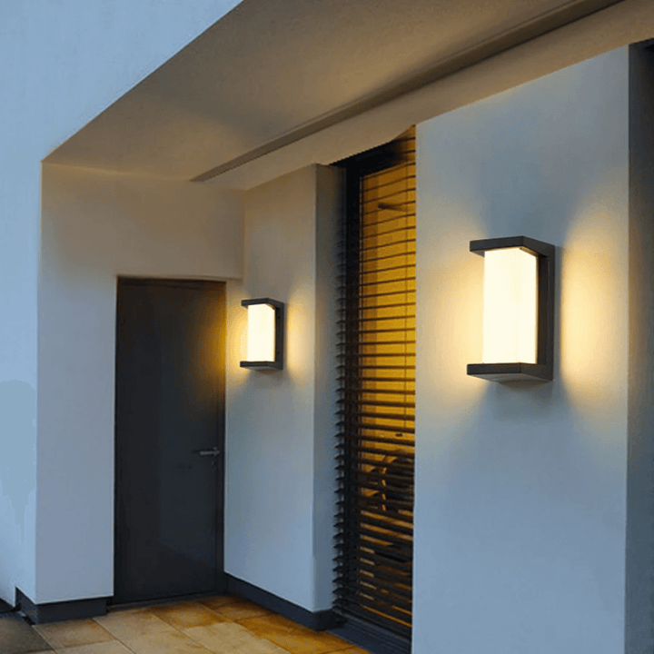 Motion Sensor LED Wall Light Outdoor/Indoor