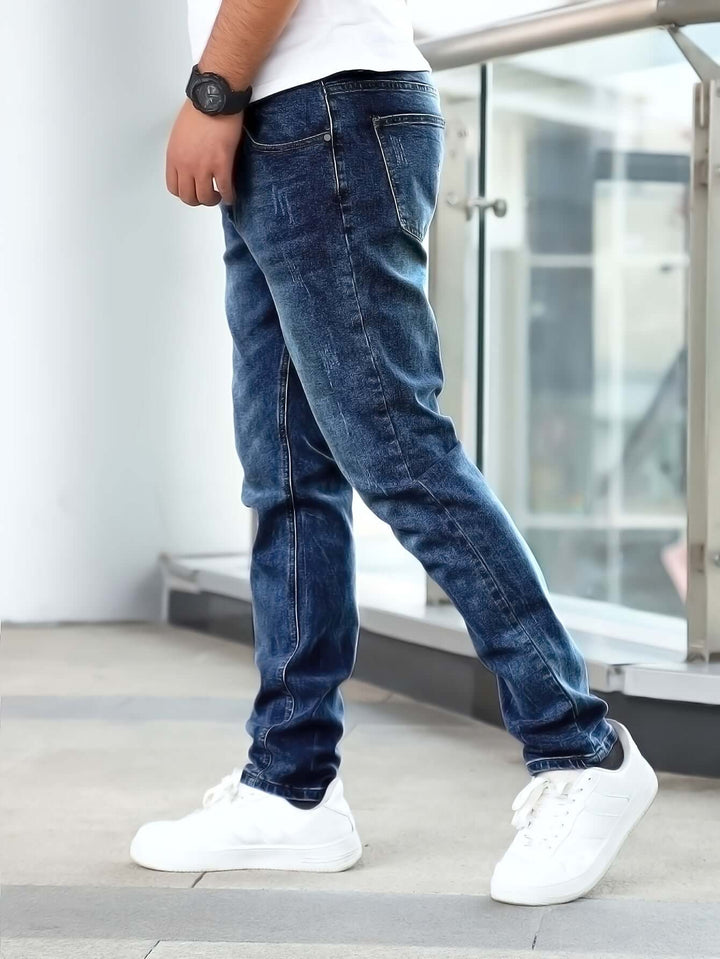 Men's Slim-Fit Casual Jeans