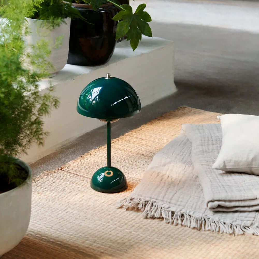Cordless Dimmable LED Table Lamp
