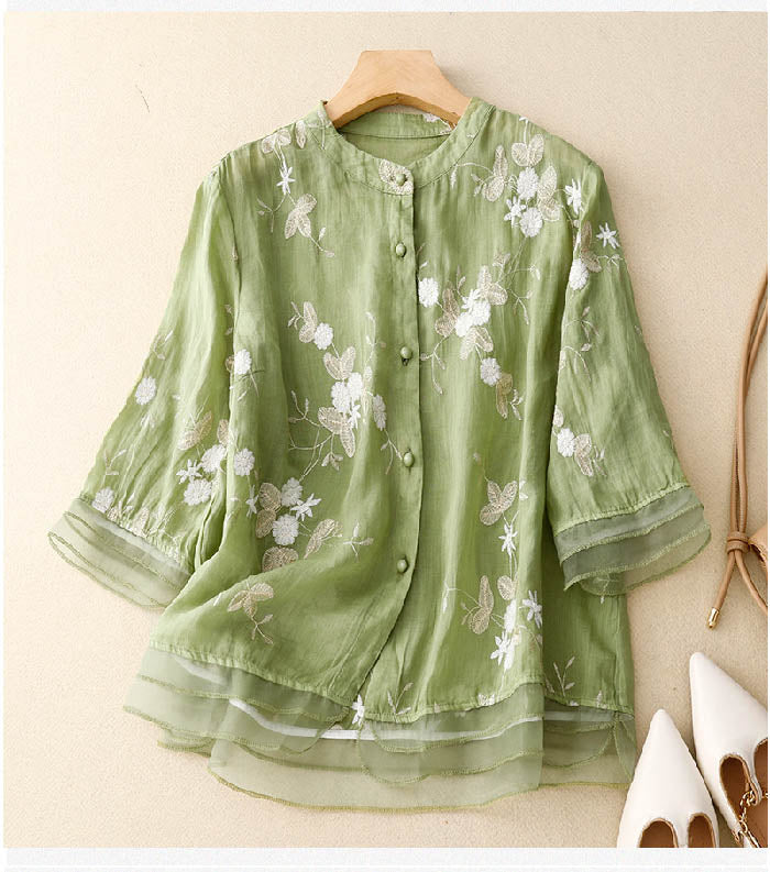 Chic women's embroidered long-sleeve blouse for elegant spring and autumn wear.