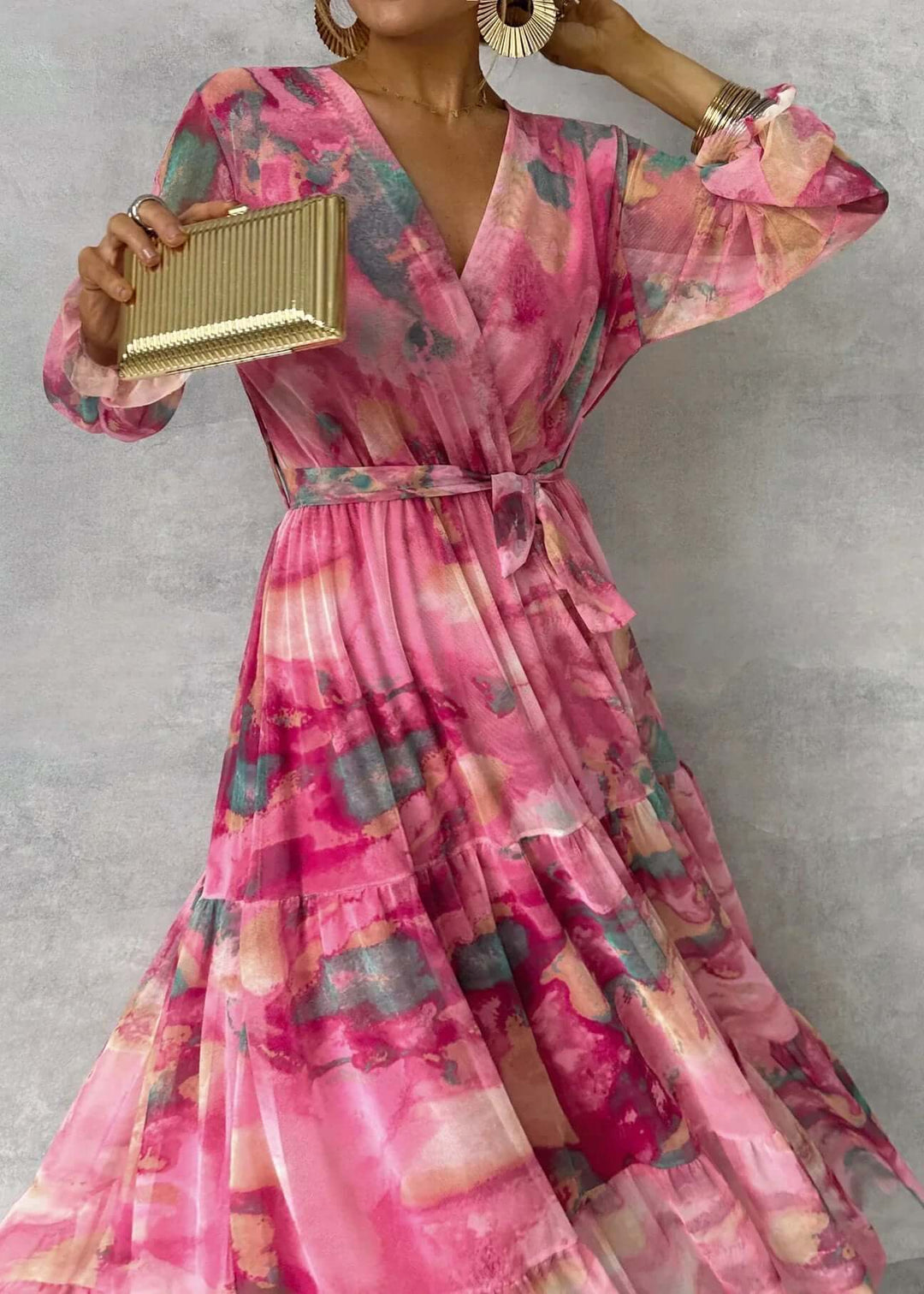 Women's flowy long sleeve casual dress. Pink elegant maxi dress for effortless style and summer comfort.