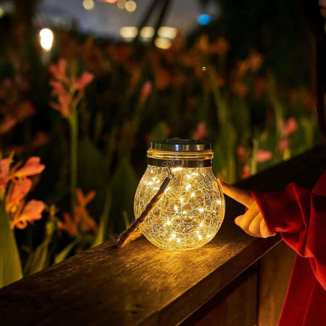 Solar Glass Garden Light with Ice-Crackled Pattern