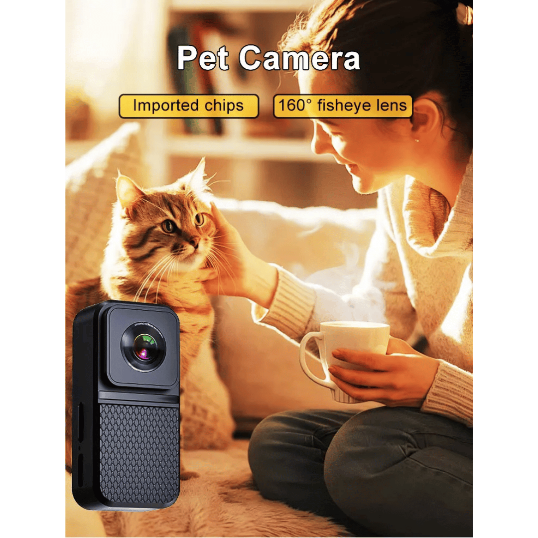 "HD Pet Collar Camera with 160° lens for dogs & cats, capturing adventures in 1080P. Lightweight, compact, easy to attach."