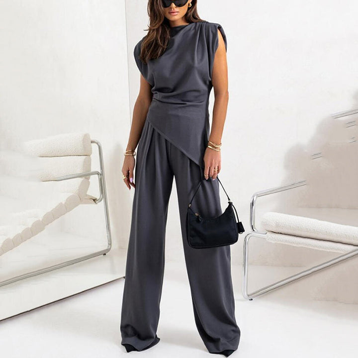 Elegant gray women's two-piece outfit, comfortable matching set for versatile fashion.