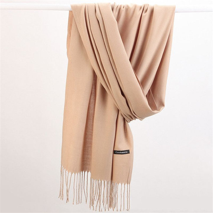 Classic women's cashmere scarf, versatile and stylish for year-round elegance.