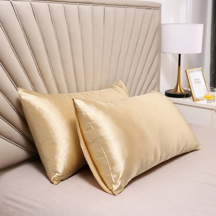 Luxurious mulberry silk pillowcase, unisex, pure silk, close-up of elegant smooth texture enhances skin and hair health.