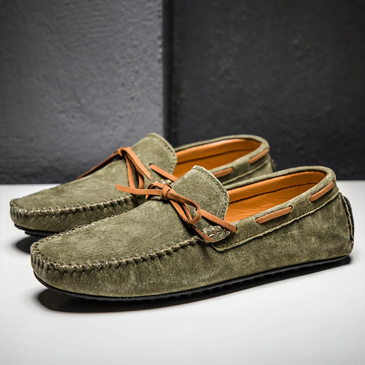 Casual men's slip-on loafers, comfortable driving shoes designed for everyday wear and versatile men's fashion. Modern footwear.
