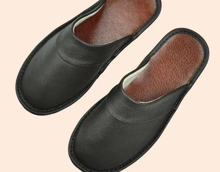Durable leather men's house shoes, offering lasting comfort and a luxurious feel for home.