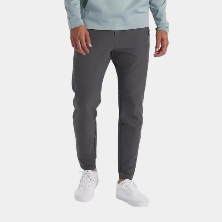 New men's windproof & water-repellent stretch pants, designed for ultimate comfort and freedom of movement.