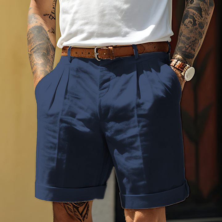 Men's casual elegant shorts, tailored fit, versatile for spring and summer. Sophisticated style, beige color, smart-casual lo