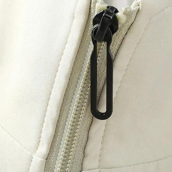 "Men's casual sports tracksuit with stylish stripe design, lightweight jacket and jogger pants, perfect for active or casual 