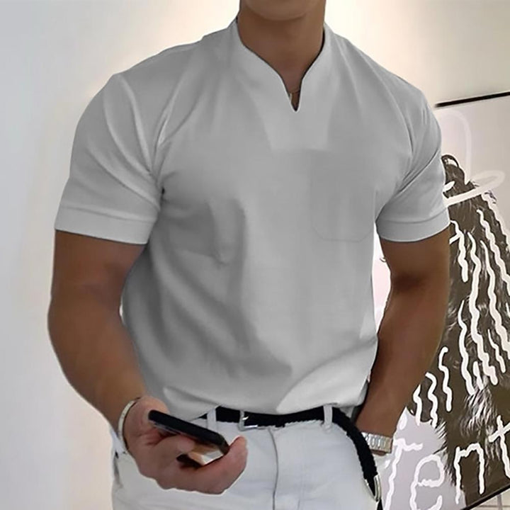 "Men's elegant casual polo shirt, timeless design, showcasing a refined style in a versatile and comfortable fit."