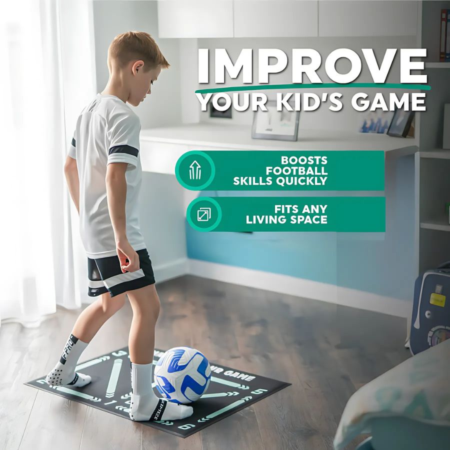 Men's football training mat, anti-slip, compact 90x60cm, with video program, ideal for home skill enhancement sessions.