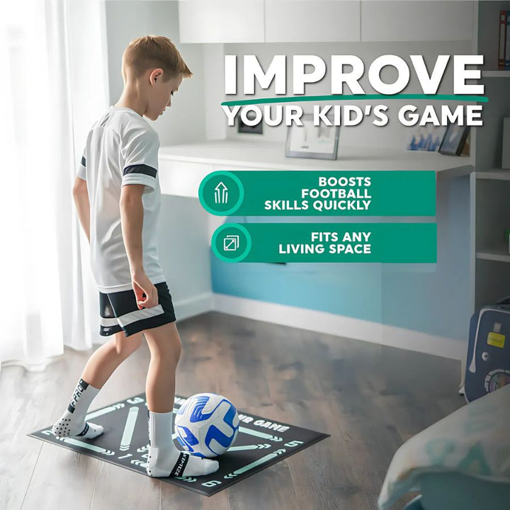 Men's football training mat, anti-slip, compact 90x60cm, with video program, ideal for home skill enhancement sessions.