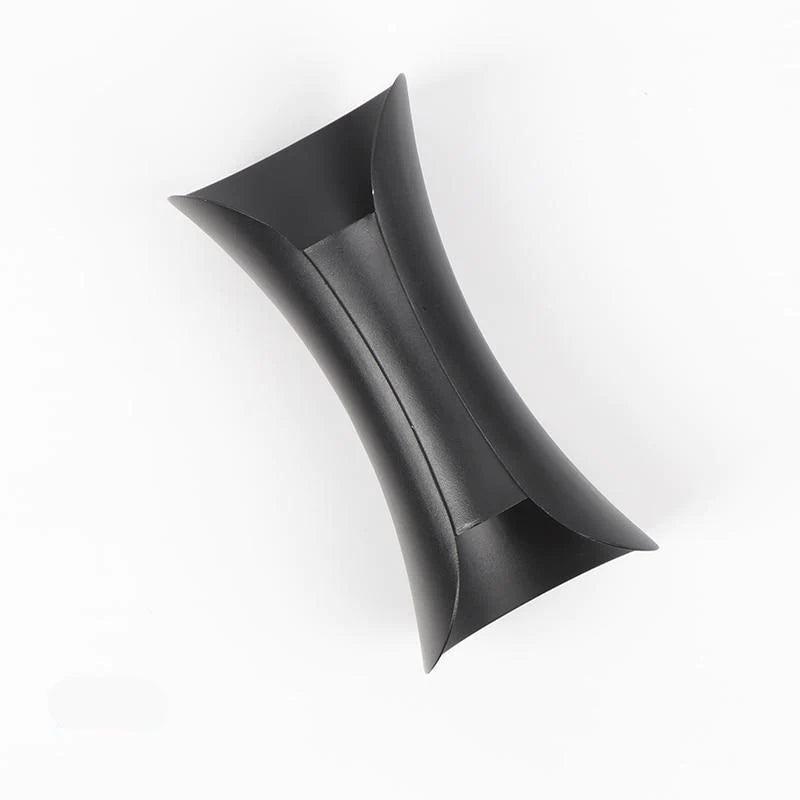 Outdoor LED wall light, modern design, durable aluminum, weatherproof IP65, bright warm light, perfect for gardens and patios