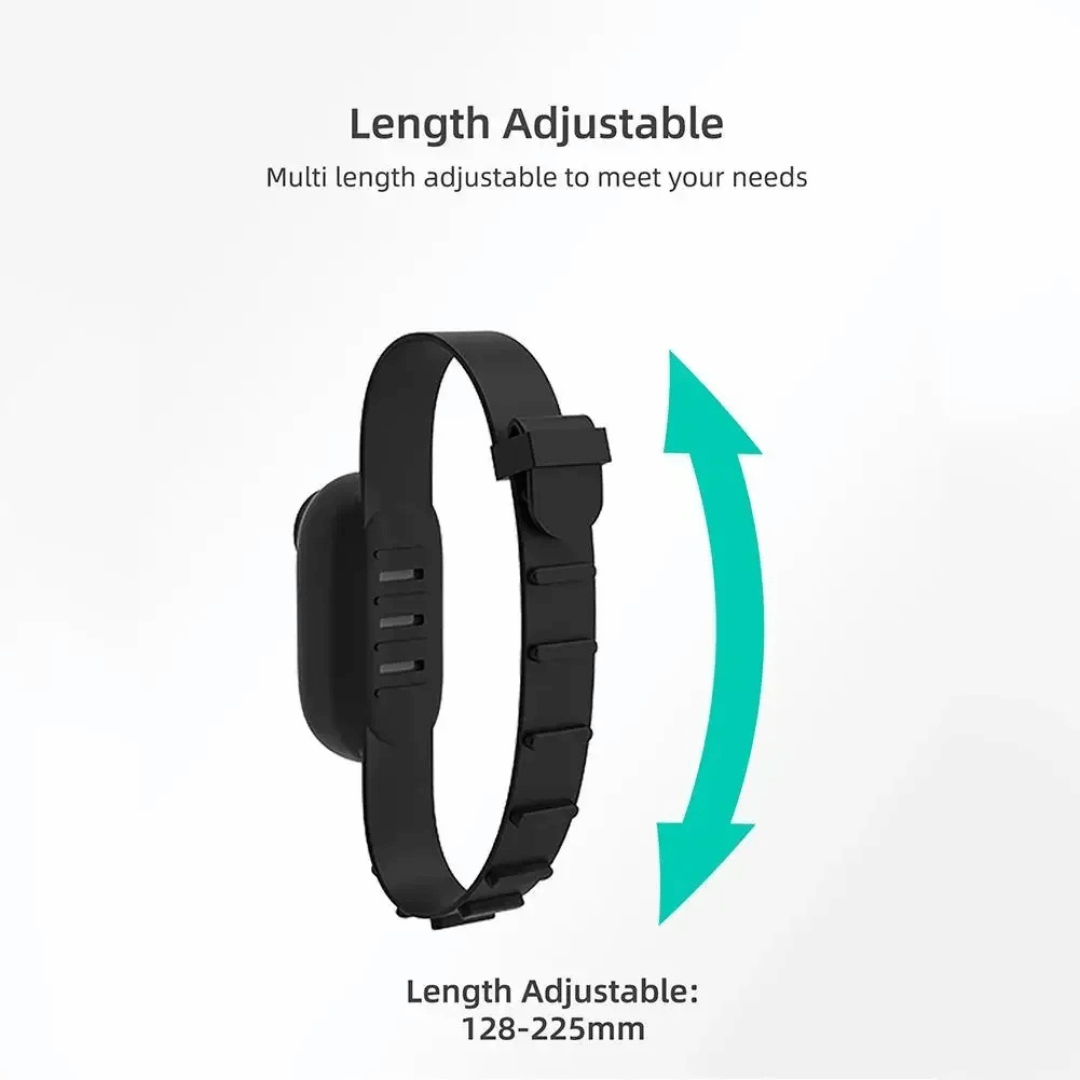 "Pet collar camera with 160° wide-angle lens and HD 1080P video, designed for cats and dogs, fits comfortably on collars."