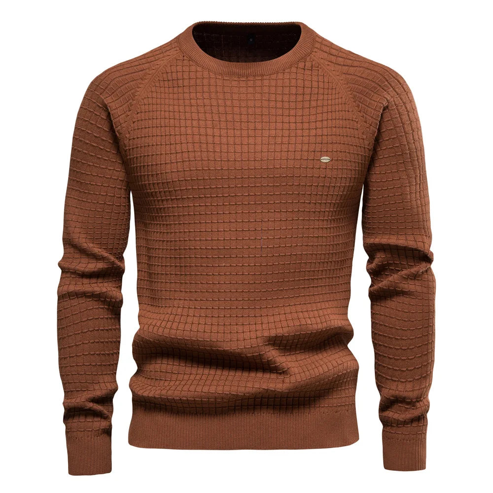 Timeless men's Felix jumper, offering superior comfort and a stylish look for any occasion.