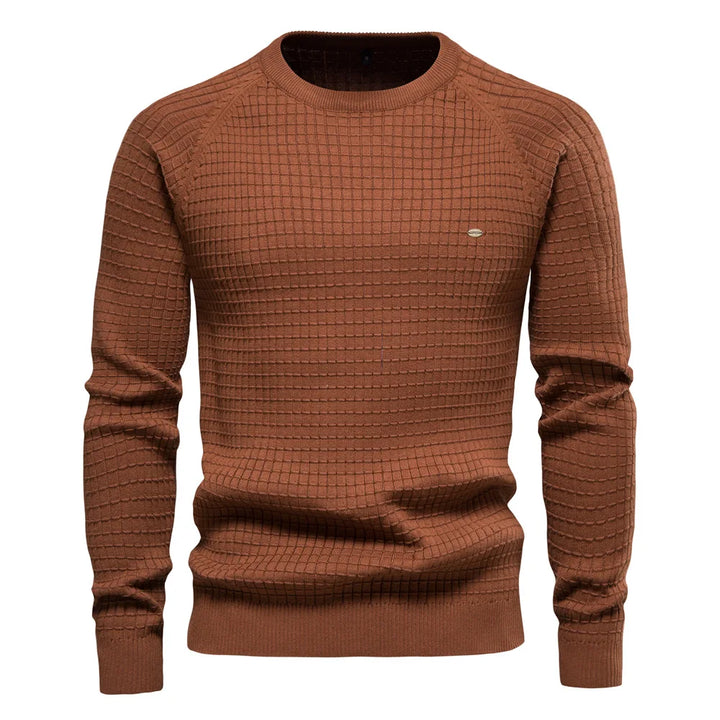 Timeless men's Felix jumper, offering superior comfort and a stylish look for any occasion.