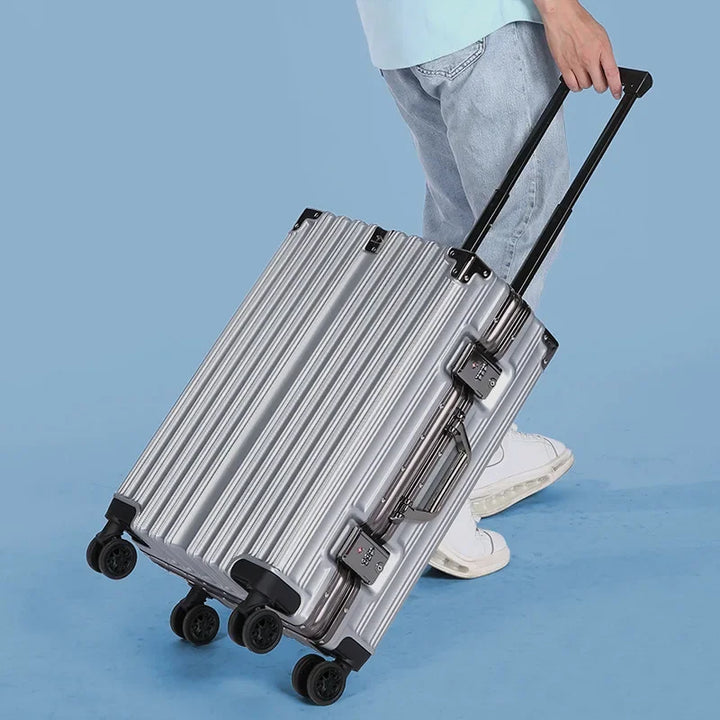 Rolling hardshell travel case, ideal for secure business trips & vacations. Unisex design.