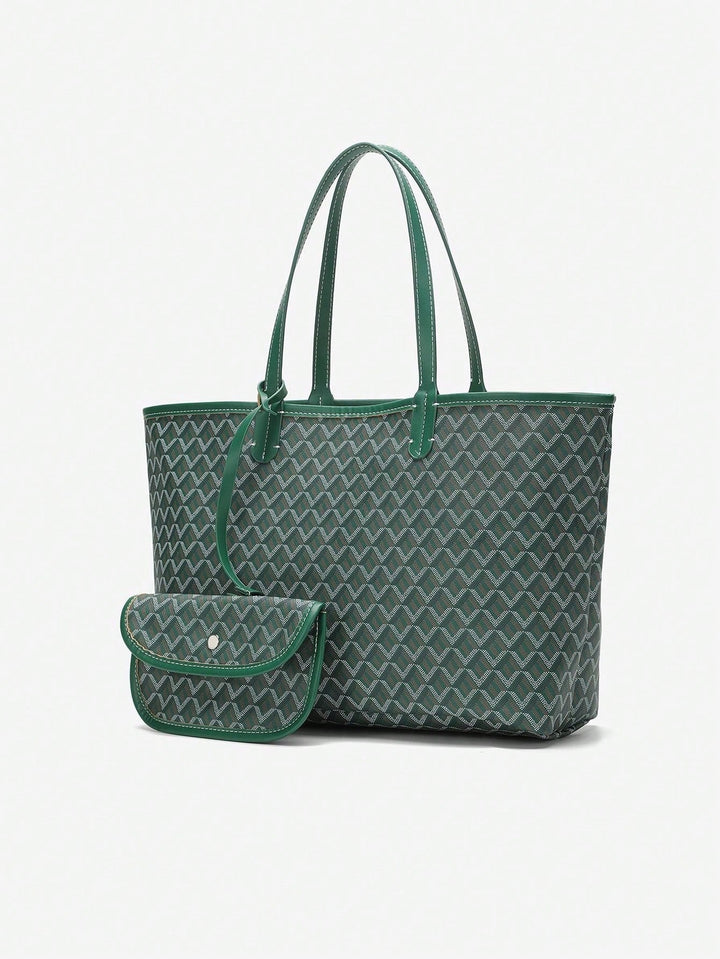 Minimalist unisex tote, perfect for daily essentials, easy to carry.