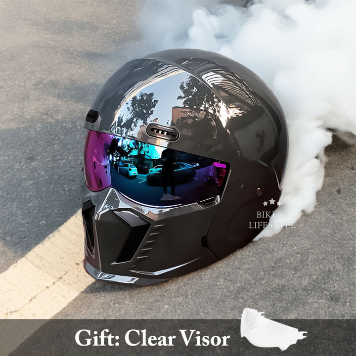 ECE approved vintage pilot motorcycle helmet. Unisex classic style riding gear for safety on the road.