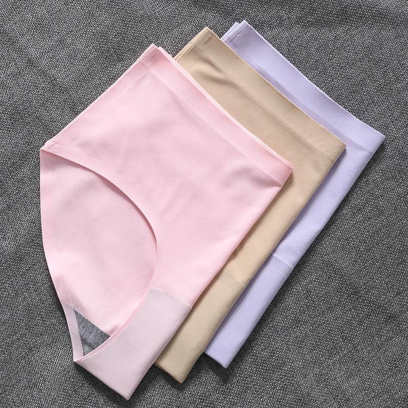 Silky soft women's seamless briefs, 5-pack. Ultimate comfort & invisible fit.