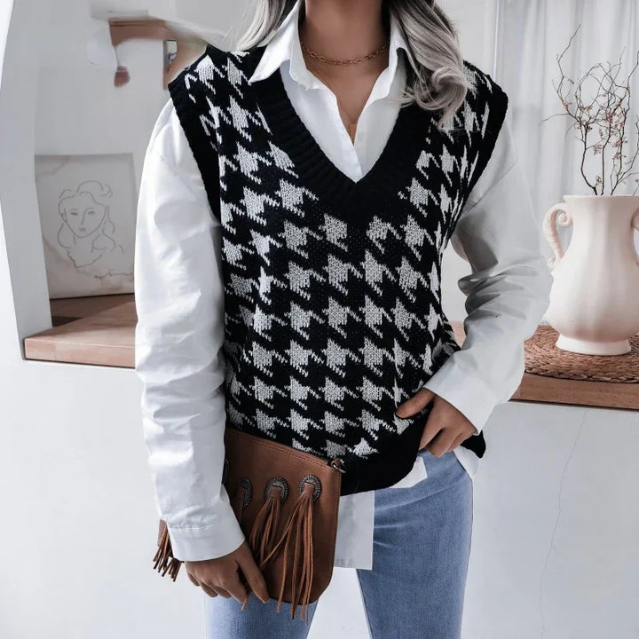 Women's elegant houndstooth knitted V-neck vest. A versatile fashion piece for comfortable fall layering.
