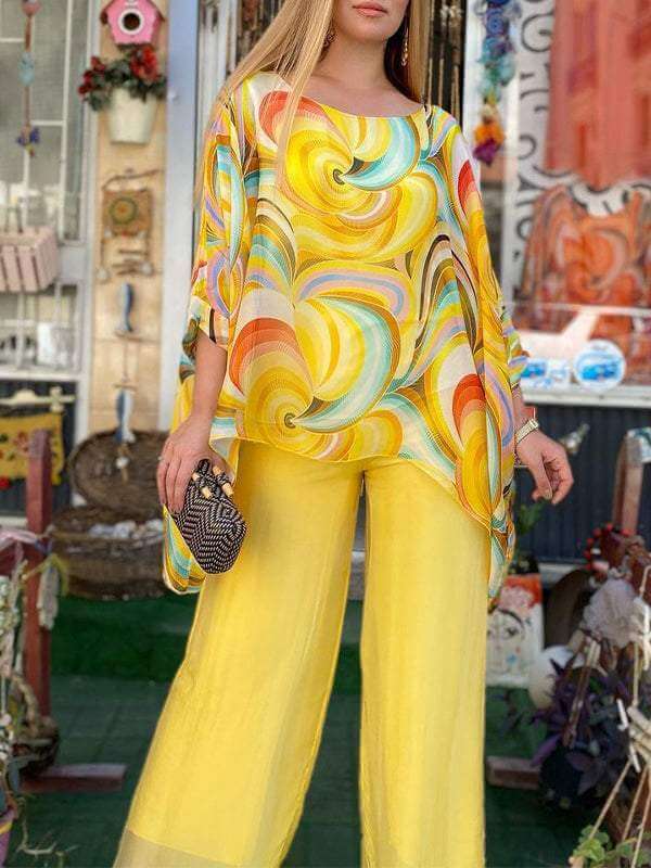 Women's elegant chiffon two-piece set, a flowing and versatile choice for summer casual & formal wear.