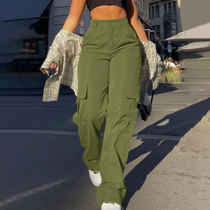 Utility women's high-waisted baggy cargo pants, featuring a wide leg and multiple practical pockets.