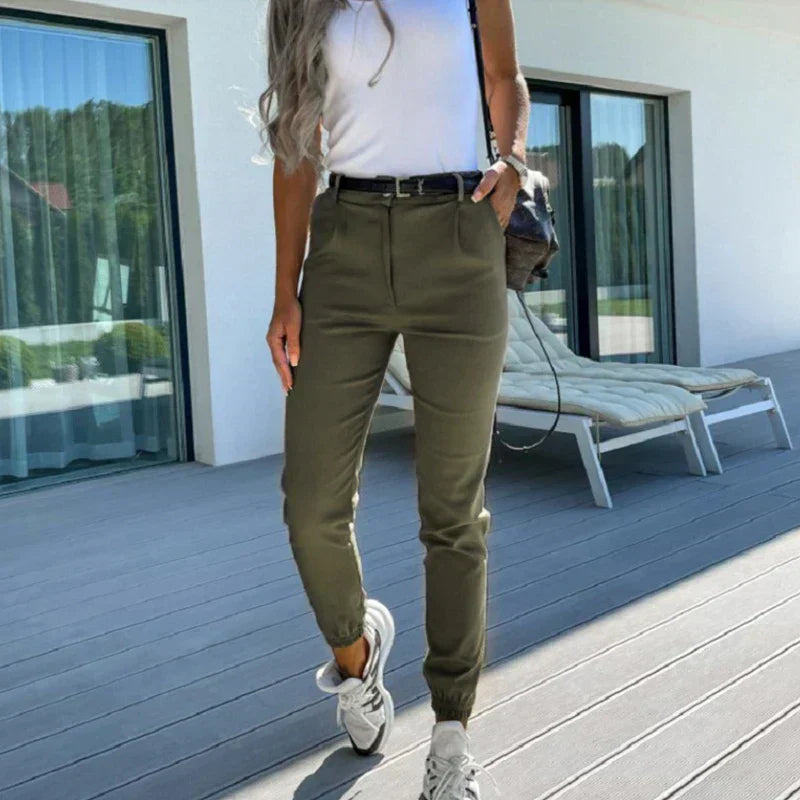 Casual women's khaki pants, offering comfort and classic style.