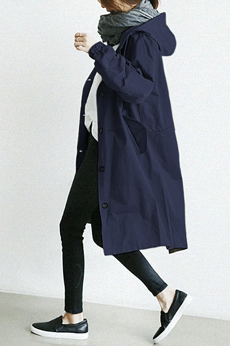 Fashionable women's Aurora windbreaker, lightweight & weatherproof, great layering jacket for all seasons.