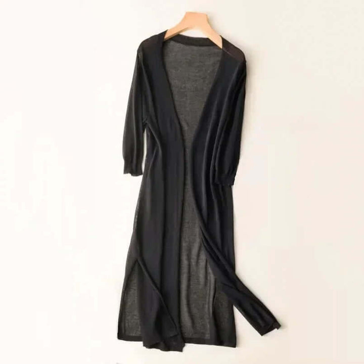 Comfortable women's open front sweater, lightweight & long sleeve for versatile layering.