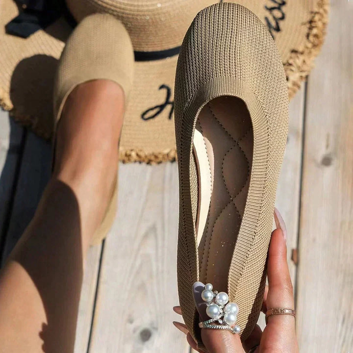 Ladies' orthopaedic ballerinas, Mia, with comfort sole, perfect elegant flats for everyday pain relief.