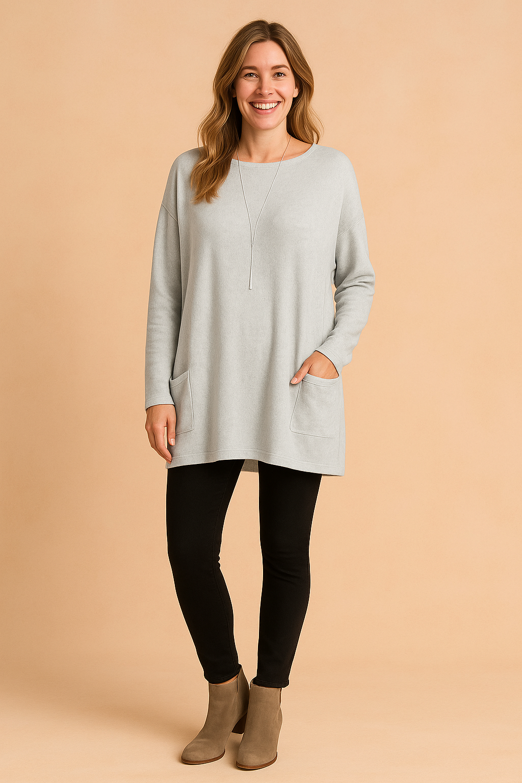 Relaxed fit women's oversized knit sweater with pockets, a cozy must-have for fall and winter.