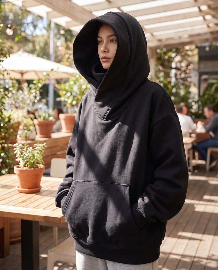 Women's oversized turtleneck sweatshirt, perfect for urban comfort & casual style.