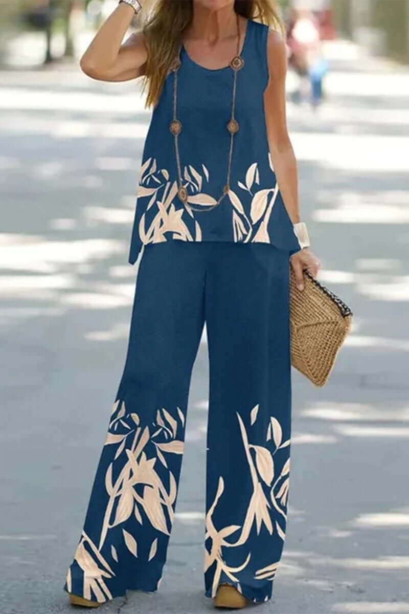 Women's printed patchwork two-piece set for a casual, stylish summer outfit.