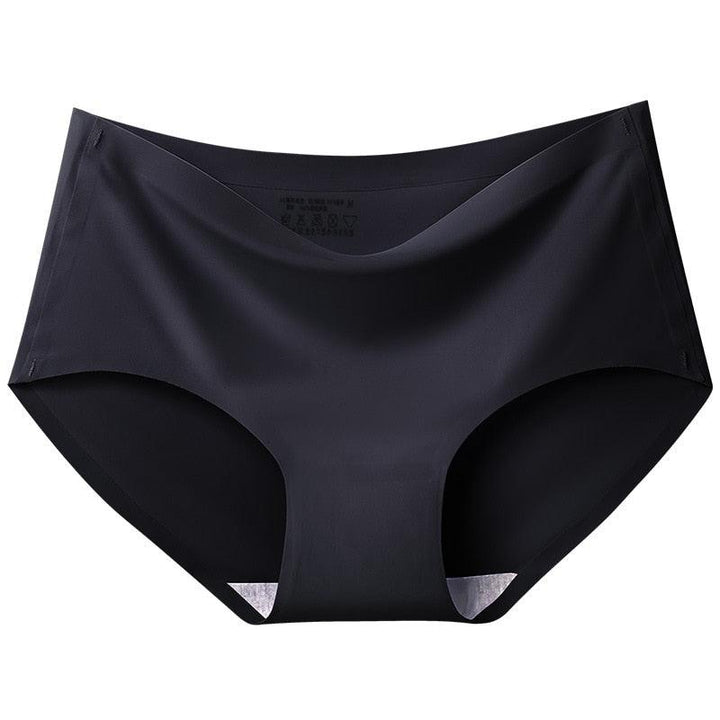 Achieve a smooth silhouette with these high-waist seamless women's underwear. Invisible comfort, no panty lines.