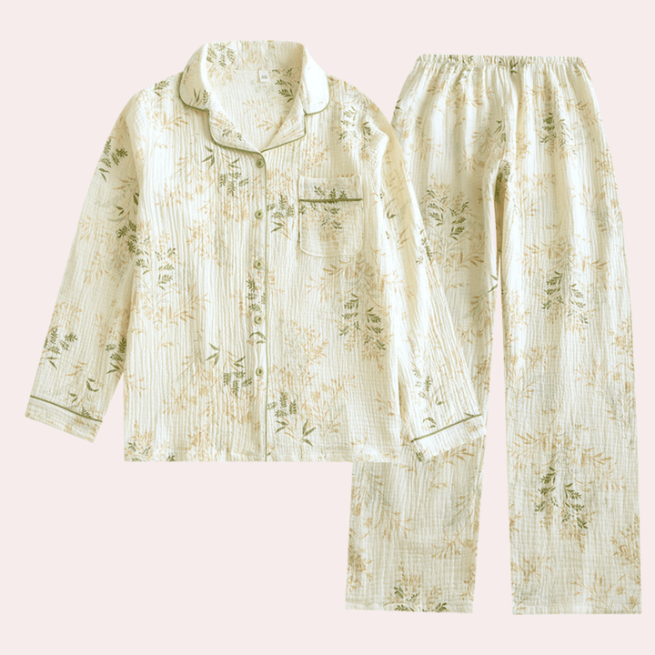Women's soft cotton floral pyjama set. Two-piece sleepwear for ultimate comfort and relaxation.