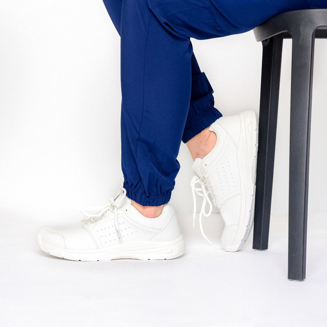 Women's ComfortWear Healthcare Work Shoes - Lexians