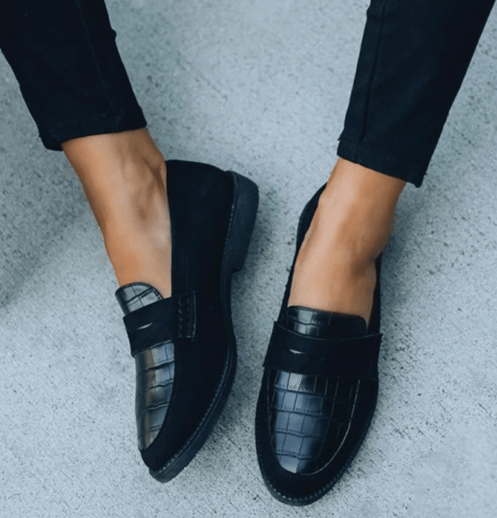 Women's Elegant Croc - Embossed Slip - On Loafers with Flat Sole - Lexians